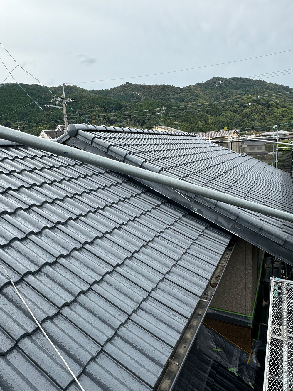 屋根修理(屋根塗装、しっくい)